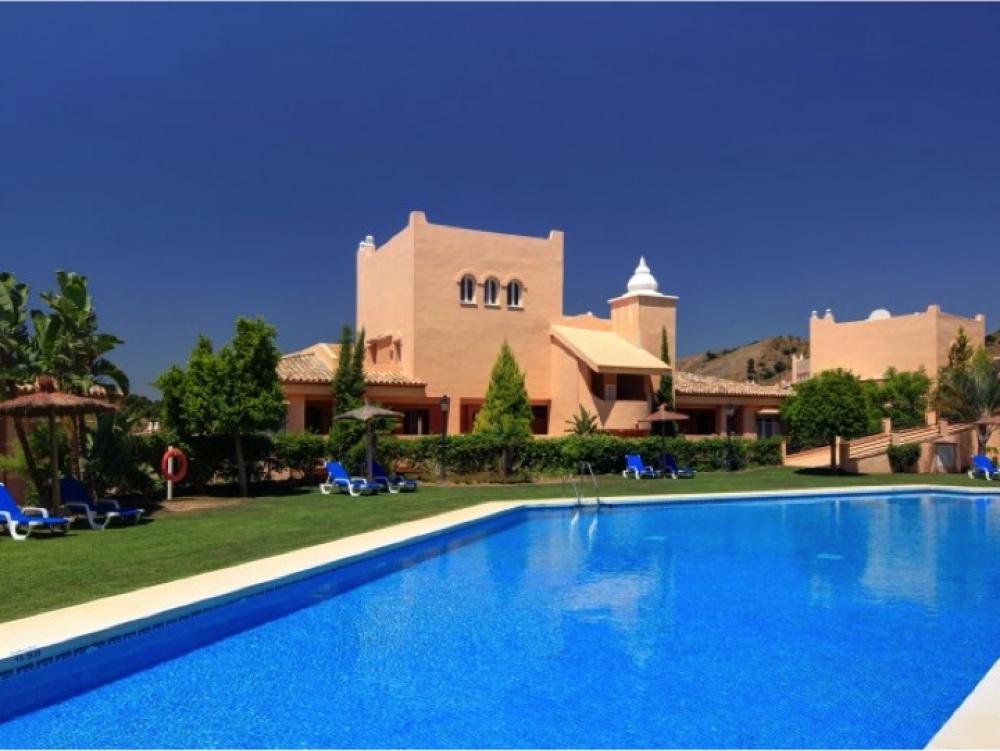 santa_maria_village