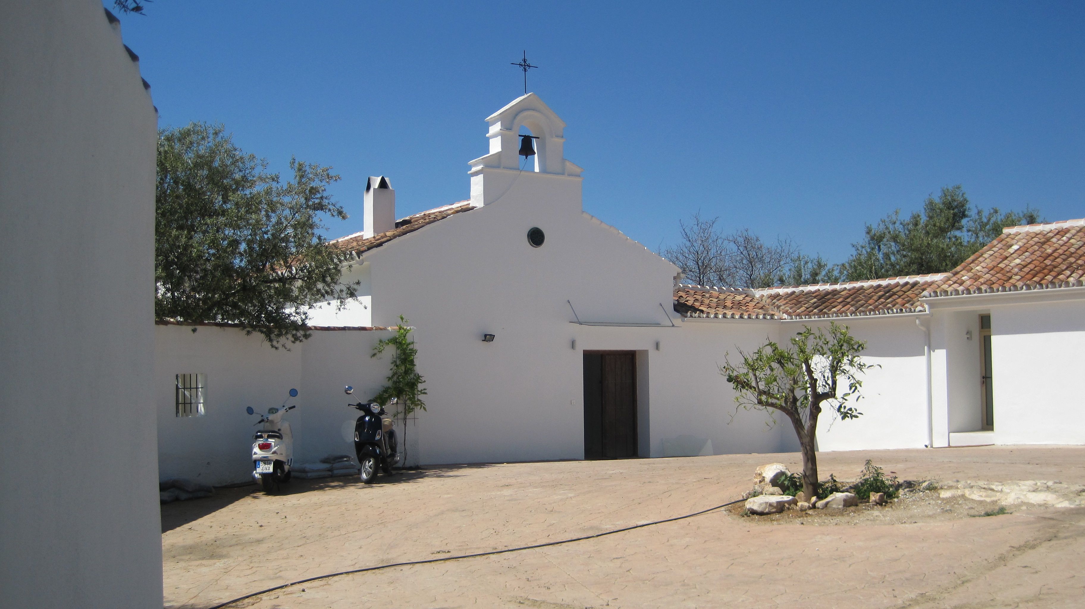 periana_property